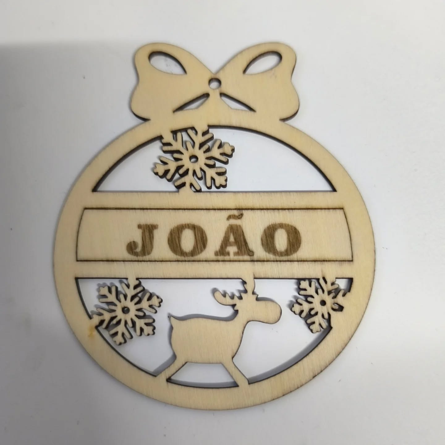 Peça LaserCrafts: Bolas Natal - Personalizadas — Técnica Bolas, Natal, Personalizadas, João, Nomes, Arvore, Presentes, Leiria, Arte, Laser